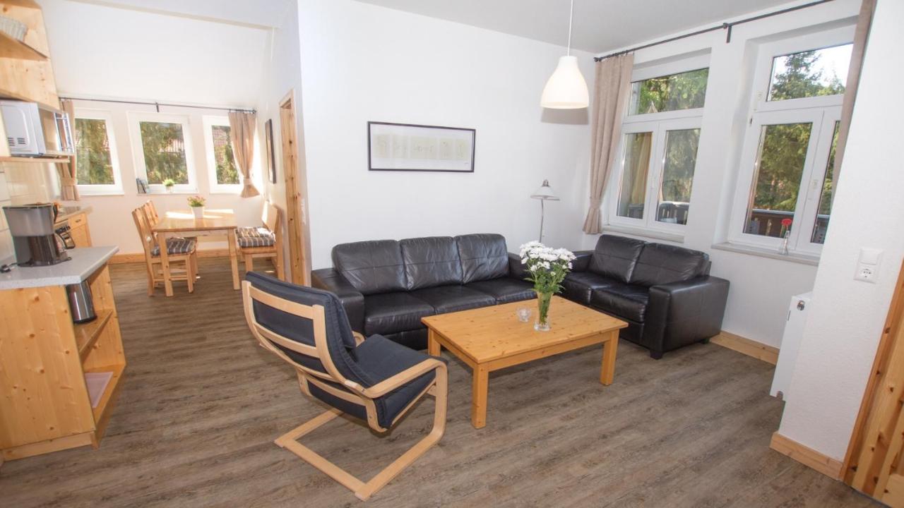 B&B Ilsenburg - Ferienwohnung Forsthaus am Brocken, 60 qm, 3 Schlafzimmer F5 - Bed and Breakfast Ilsenburg