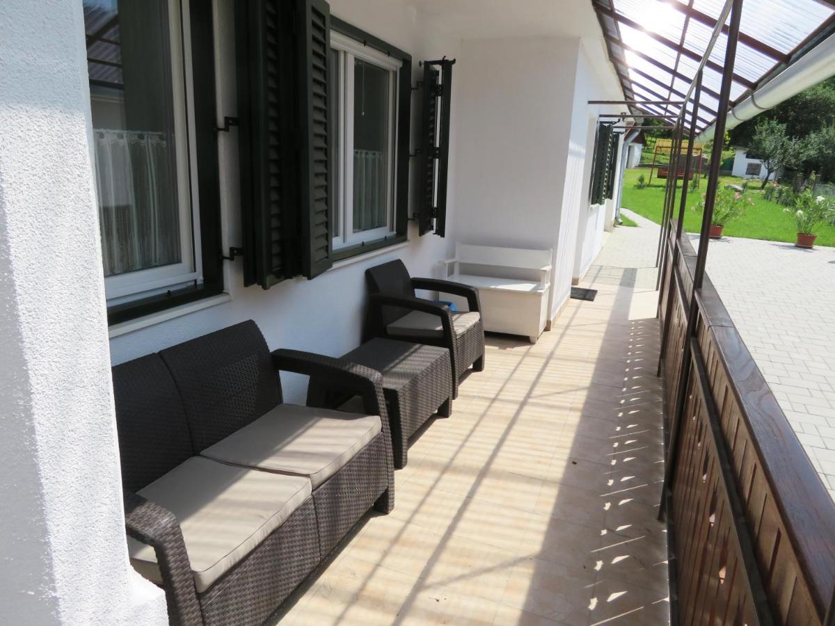 Hegyköz Vendégház - B&B Pusztafalu