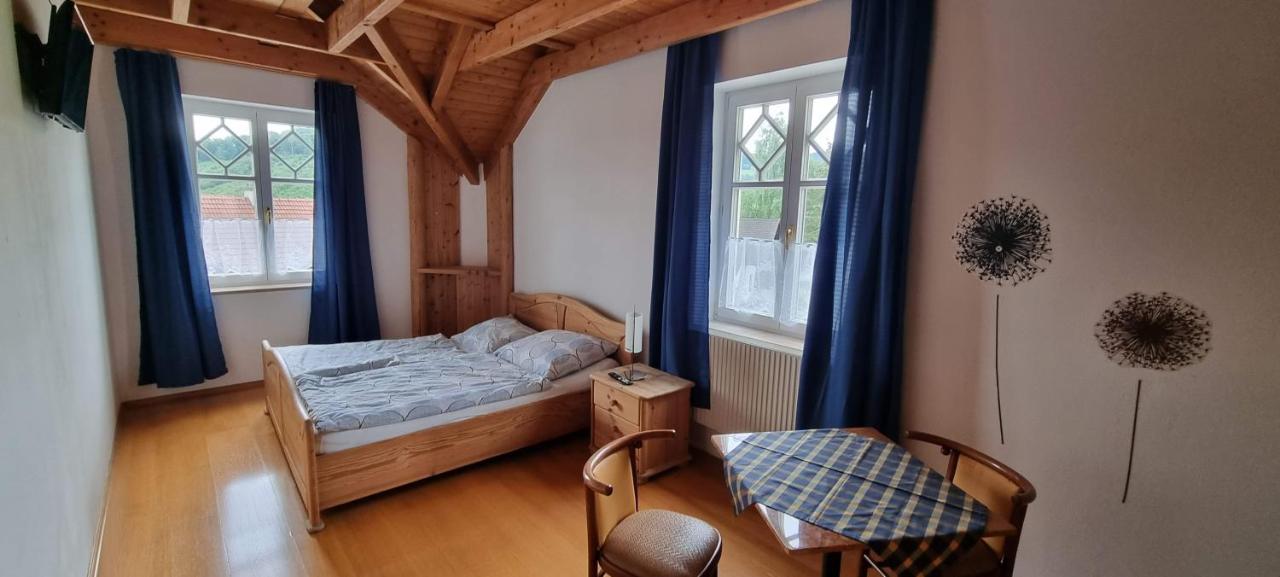 Double Room with Private External Bathroom