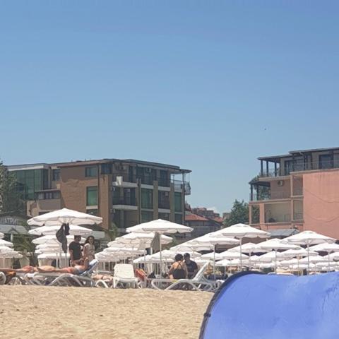 апартамент под наем на първа линия море - B&B Sozopol