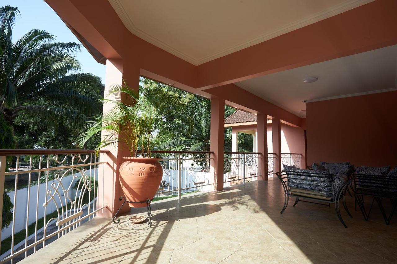 The Inn Apartments - B&B Accra