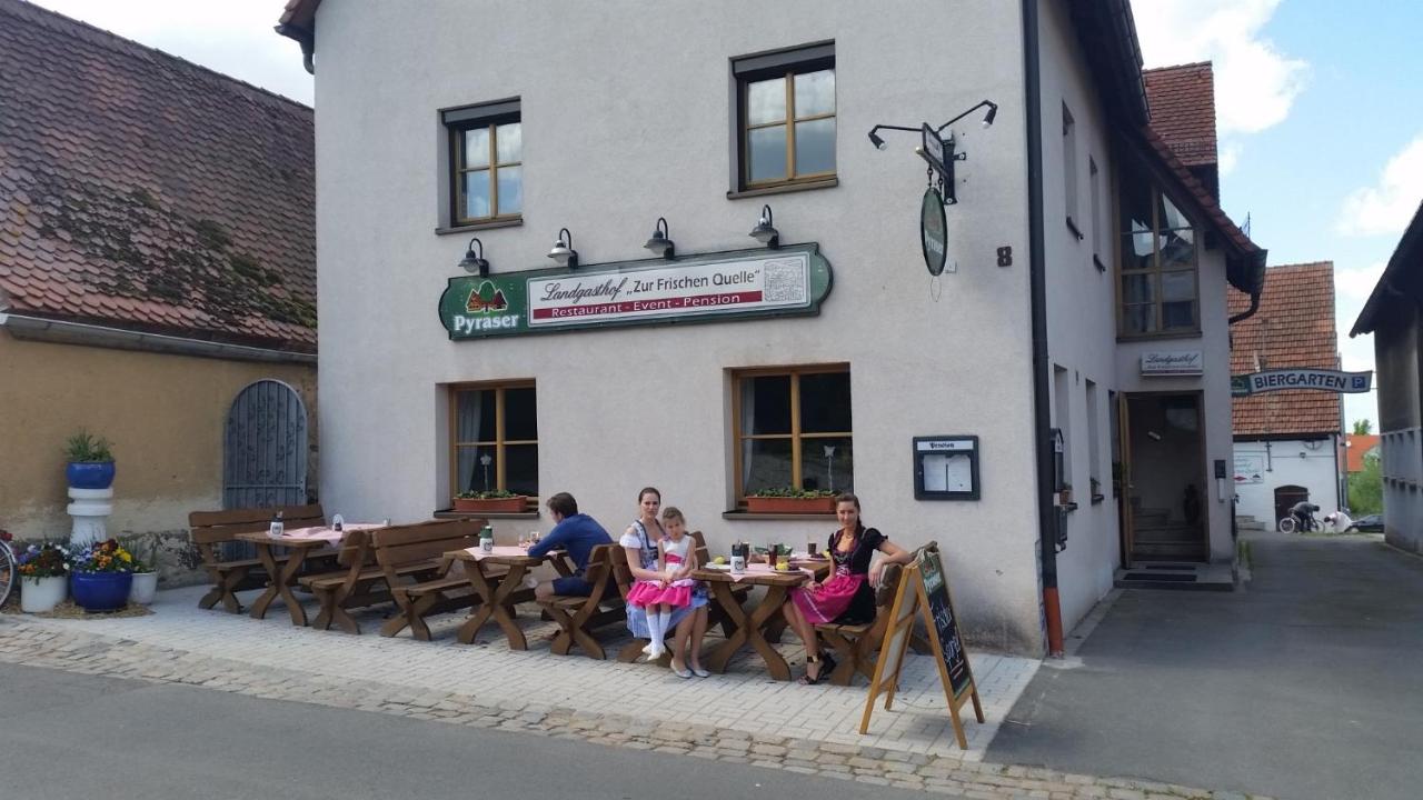 Zur frischen Quelle - Chambres d’hôtes