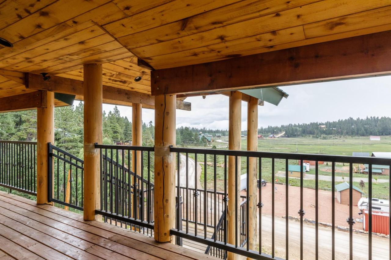 The Lodge at Duck Creek - B&B
