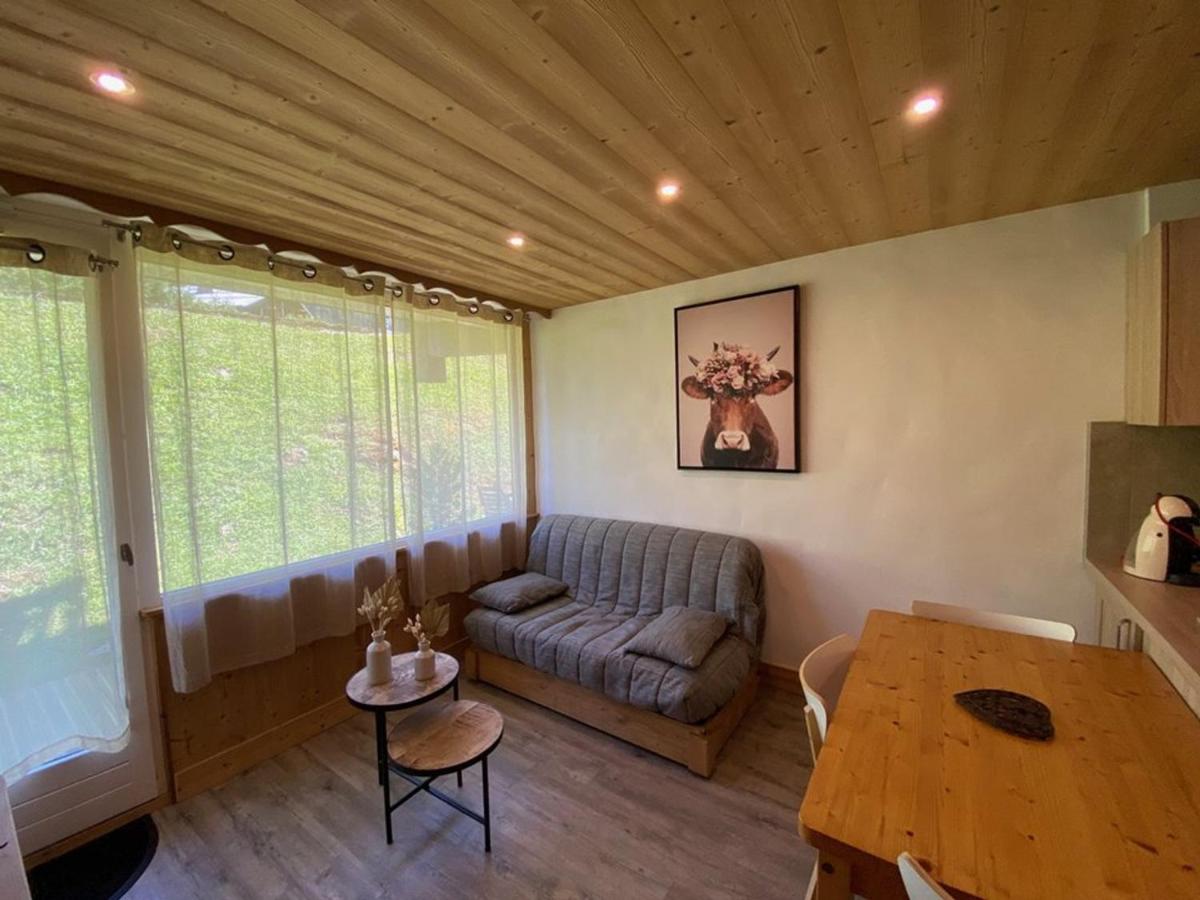 Charmant appart 4 pers. avec chambre indép., terrasse, Wi-Fi, parking, skis, proche Crest-Voland - FR-1-733-110 - B&B Crest-Voland