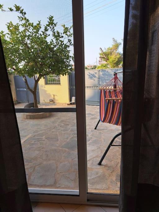 Hestia Airport House - Artemis - Chambres d’hôtes Artémida