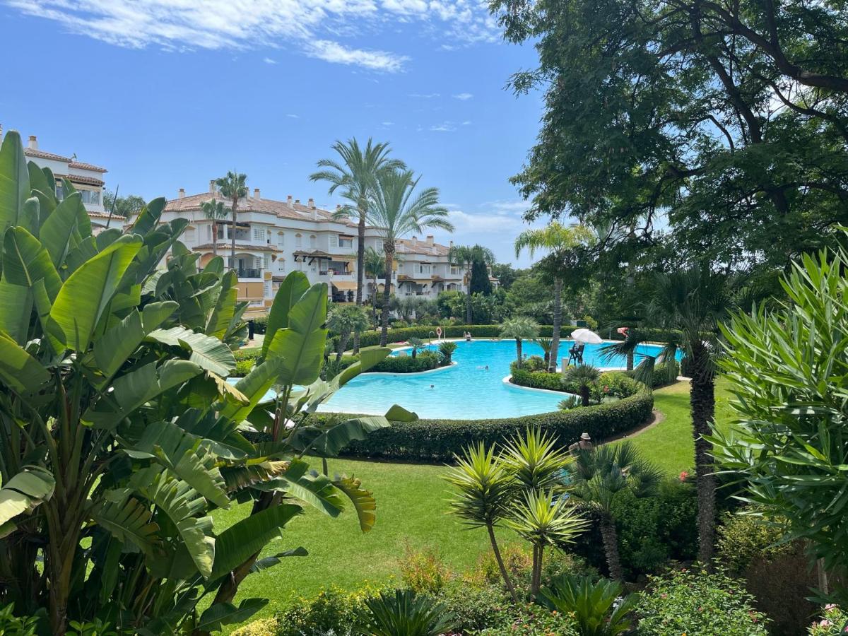 Amplio apartamento planta jardin Nagueles - Ferienwohnung Marbella