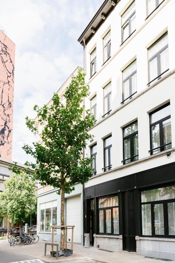 High-end flats at South area - B&B