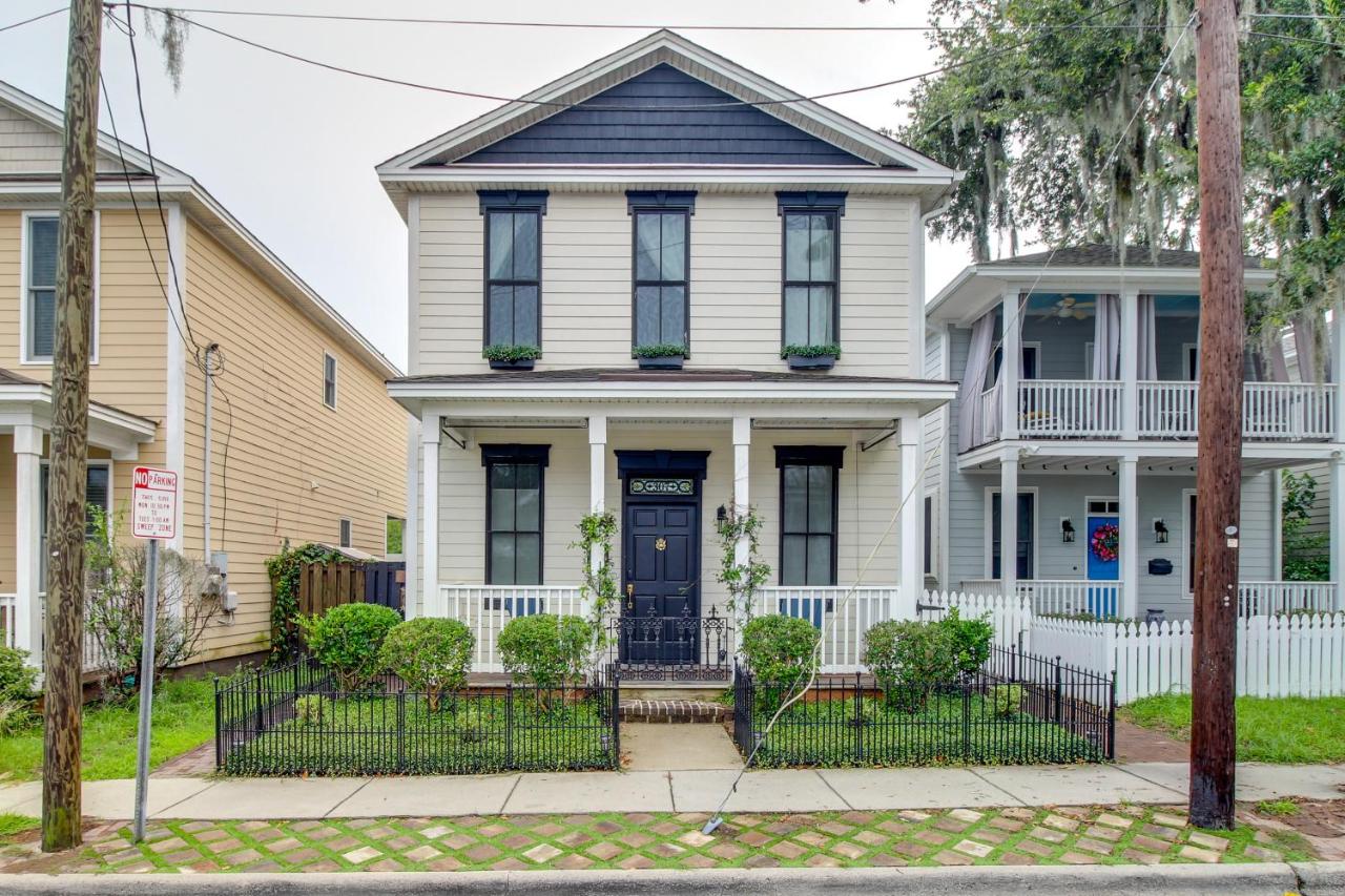 B&B Savannah - Chic Thomas Square Home in Walkable Location! - Bed and Breakfast Savannah