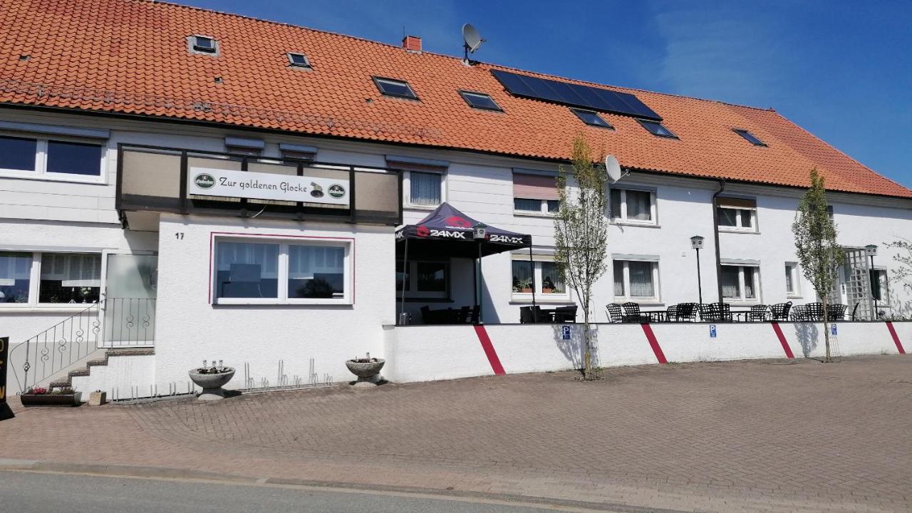 Zur goldenen Glocke Inhaberin Katja Koppik - B&B