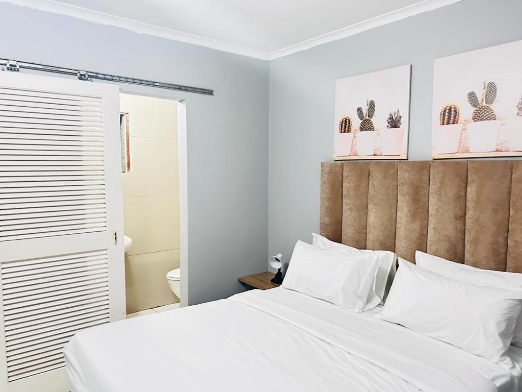 Decent Stay - B&B
