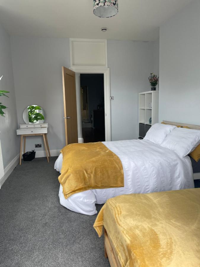 B&B Plymouth - Great 2 bedroom flat - Bed and Breakfast Plymouth