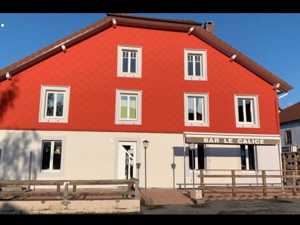 B&B Saint-Maurice-sur-Moselle - Appart 8 personnes le calice - Bed and Breakfast Saint-Maurice-sur-Moselle