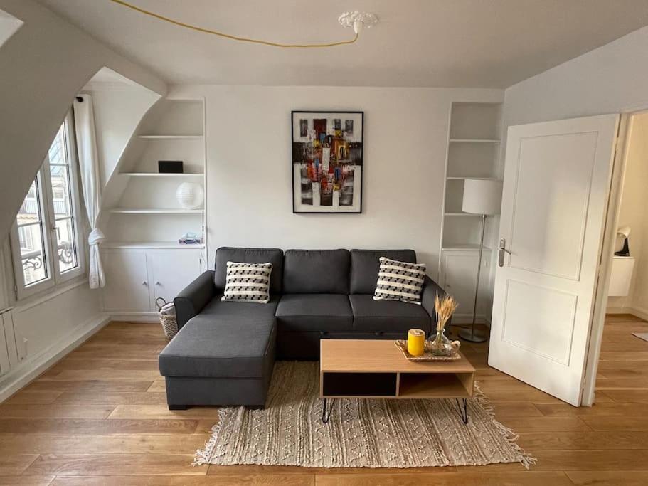 Bright modern apartment, 2 bedrooms, 6 guests - Bed and Breakfast Parijs