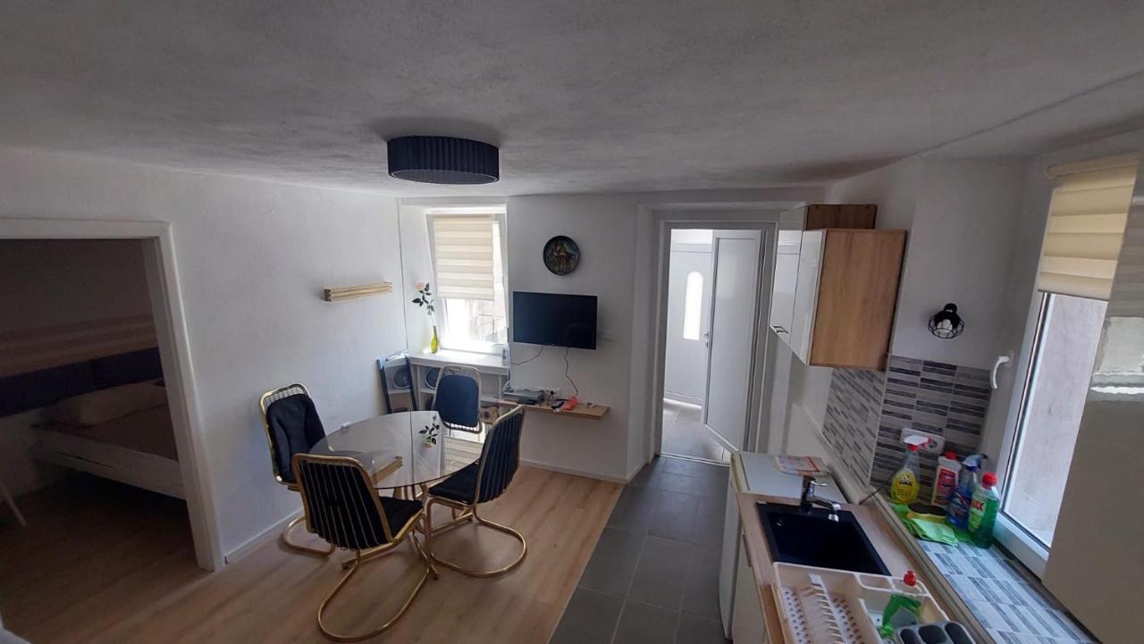 Apartment Zagreb - B&B Sebenico