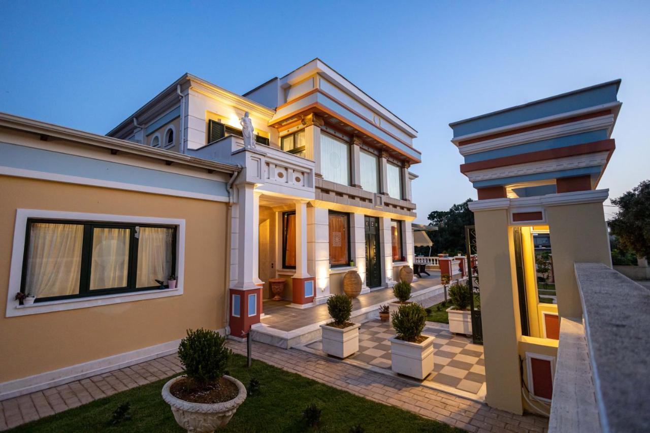 REALE - Art Luxury Villa - B&B