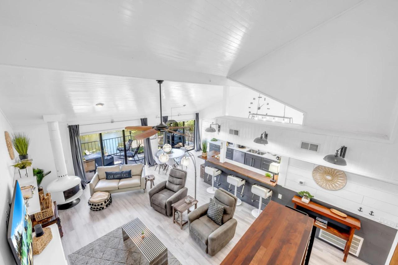 Chic Townhouse on Lake LBJ with Wet Boat Slip - Ferienwohnung Horseshoe Bay