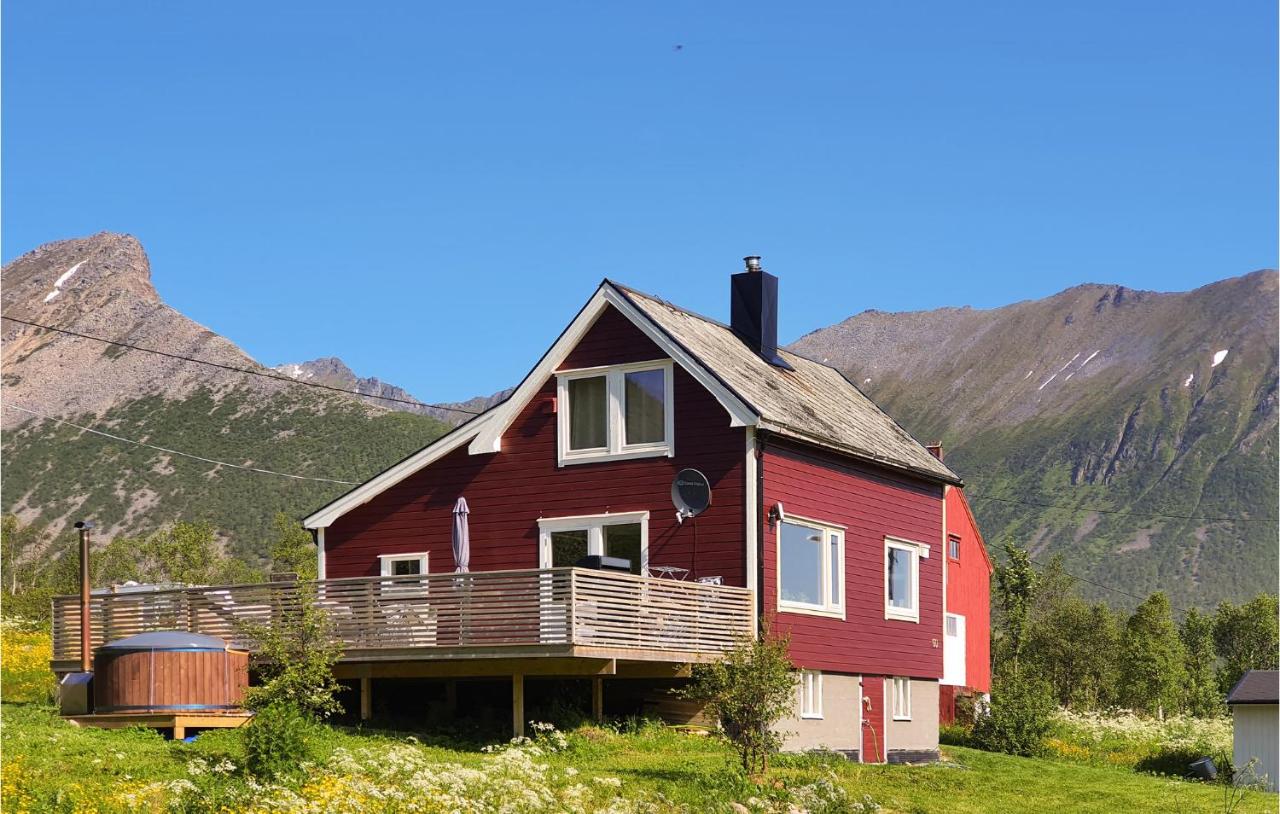 B&B Flesnes - Amazing Home In Sortland With 3 Bedrooms And Wifi - Bed and Breakfast Flesnes