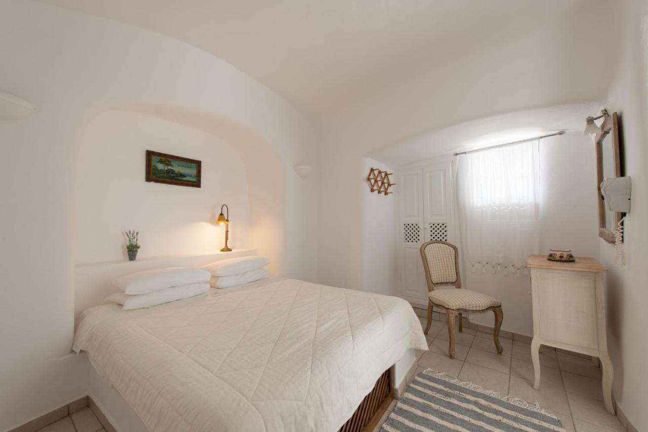 Villa Grotta con 2 Camere da Letto e Vista Caldera (5 Adulti)