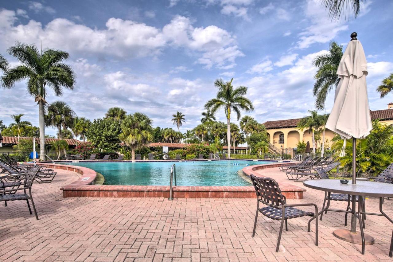 B&B Naples - Naples Vacation Rental with Outdoor Community Pool! - Bed and Breakfast Naples