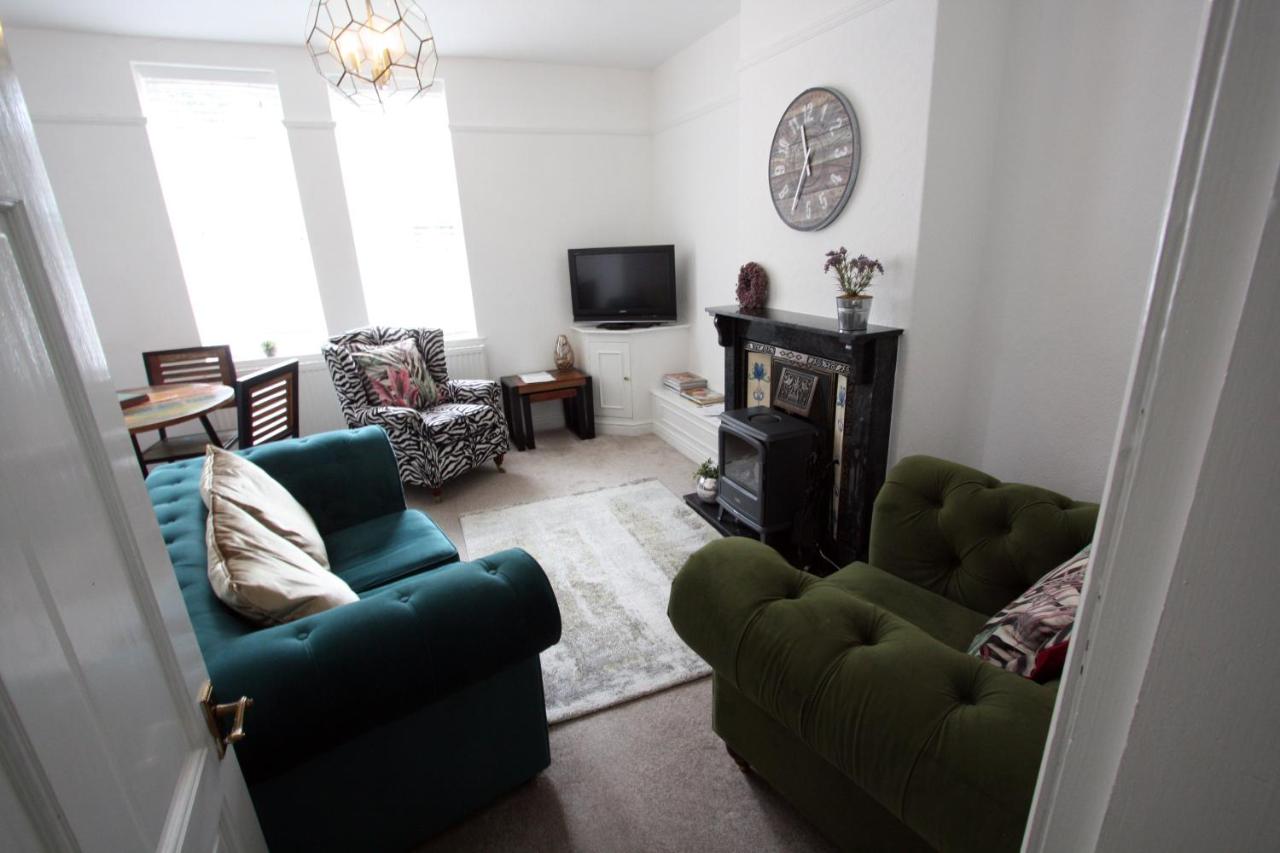 B&B Lymm - Lymm Village Apartment - Bed and Breakfast Lymm