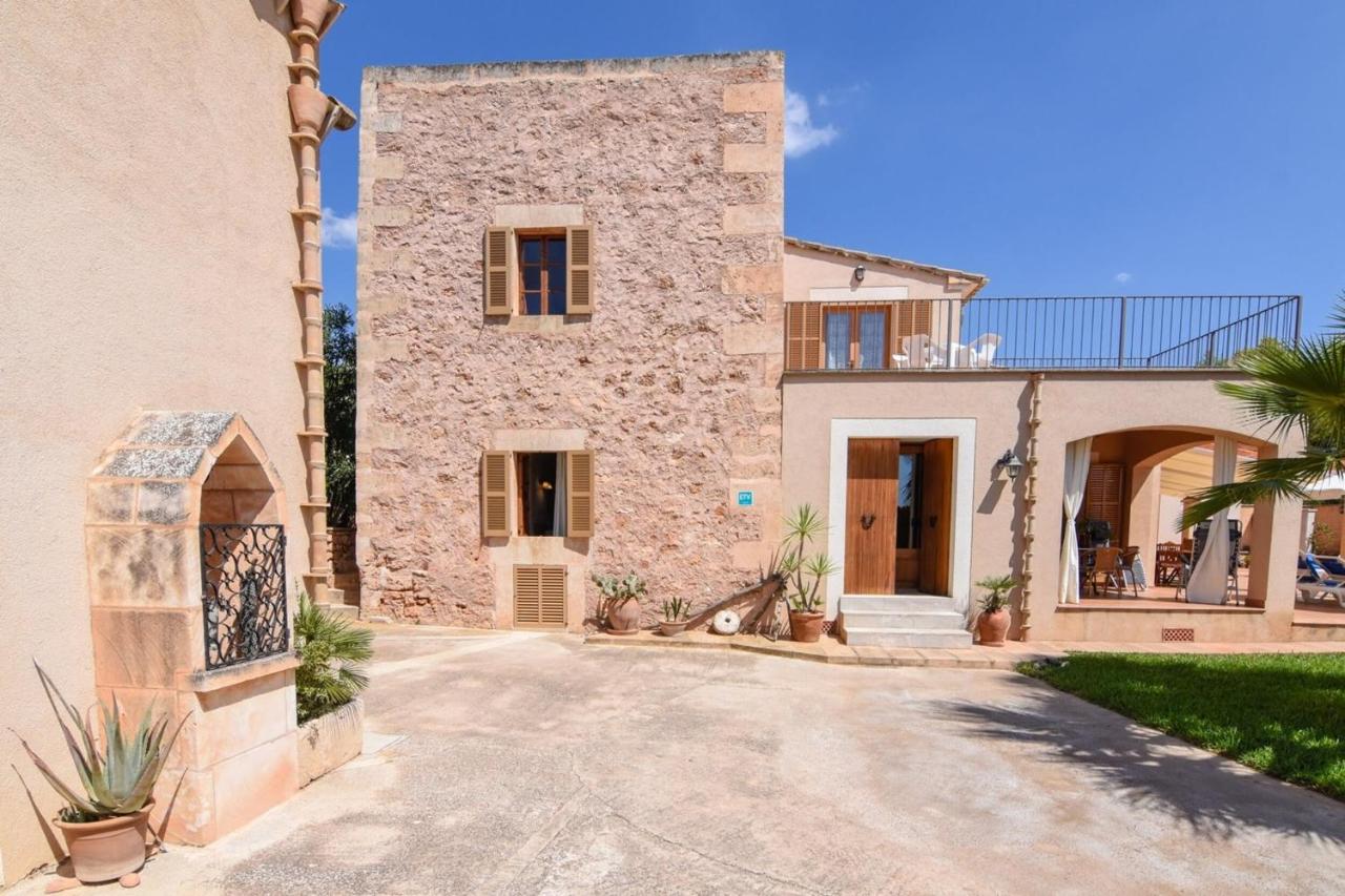 Casa rural, finca rústica con piscina Cas Padrins de Campos, Mallorca - B&B Campos