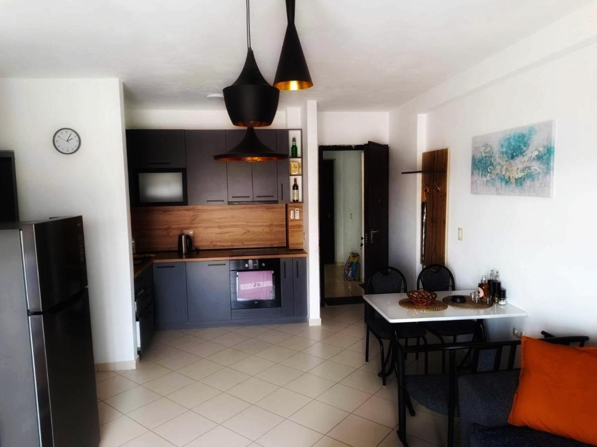 Beach apartments Liljana - Durres - B&B Durazzo