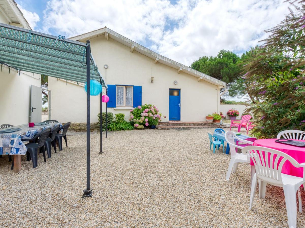 B&B Jau-Dignac-et-Loirac - Holiday Home Pontac-Gadet 2 - JDL101 by Interhome - Bed and Breakfast Jau-Dignac-et-Loirac