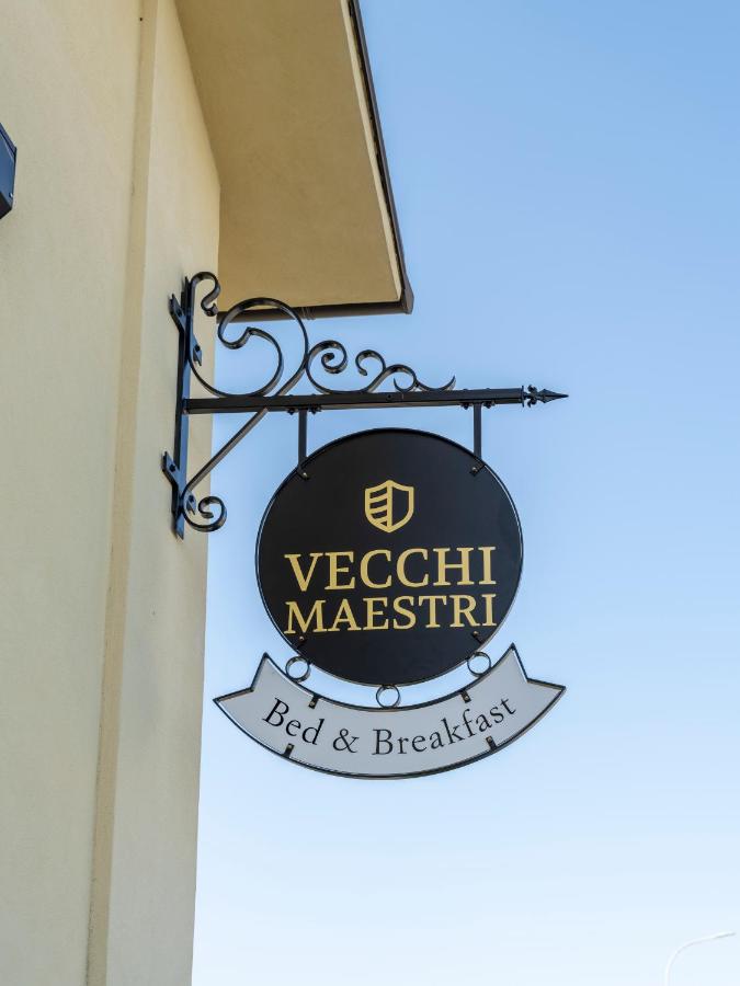 Vecchi Maestri Luxury Adults Only Apartments with Breakfast - B&B Arcevia