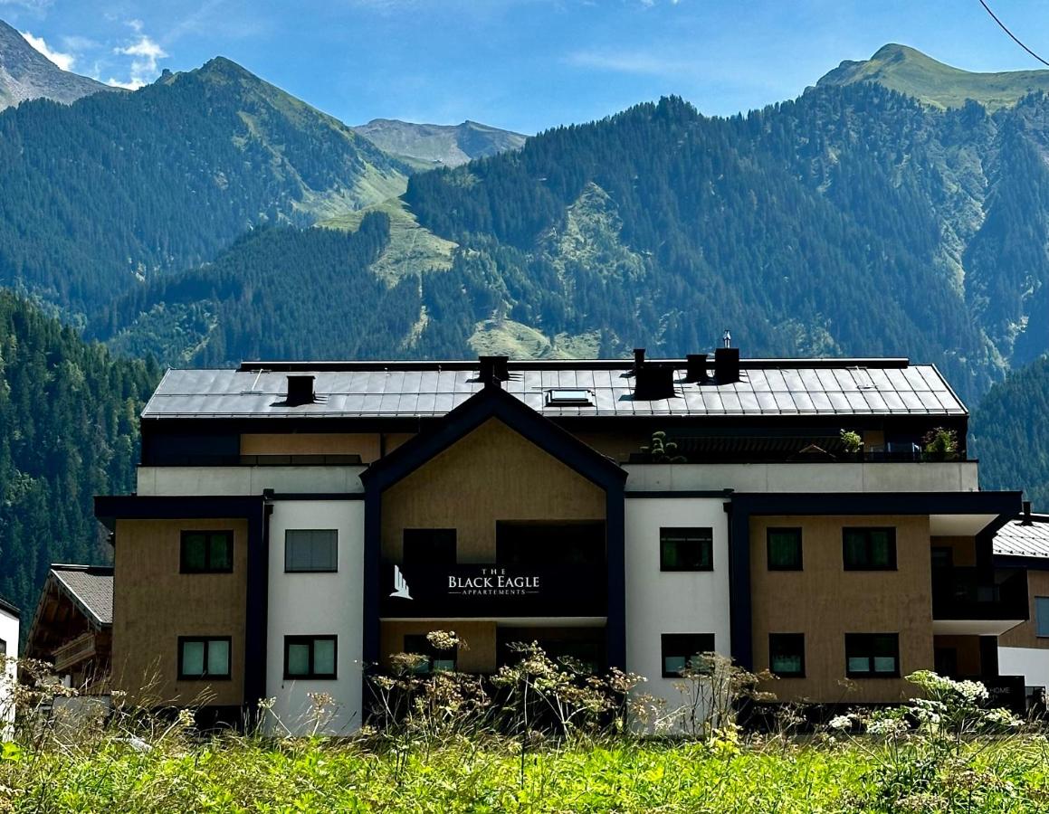 Black Eagle Luxury Appartements - B&B