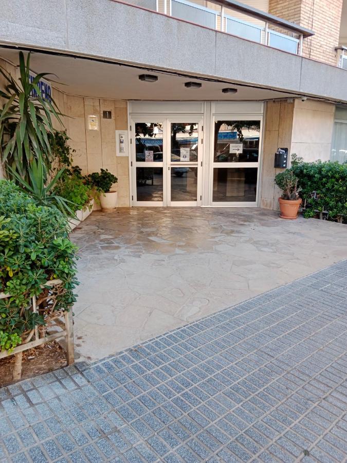La casa blanca - B&B La Pineda