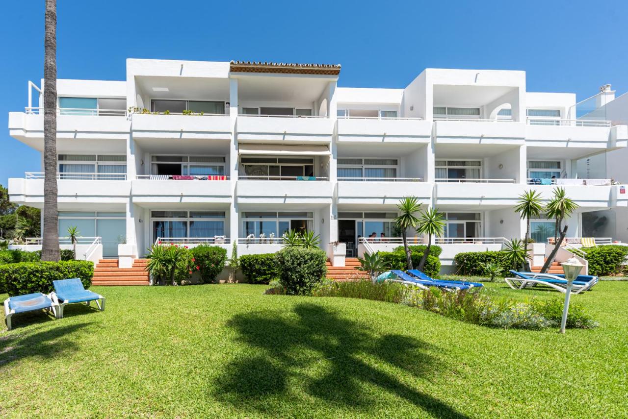 Playa Miraflores Luxury Beachfront Apartment - Ferienwohnung Mijas Costa