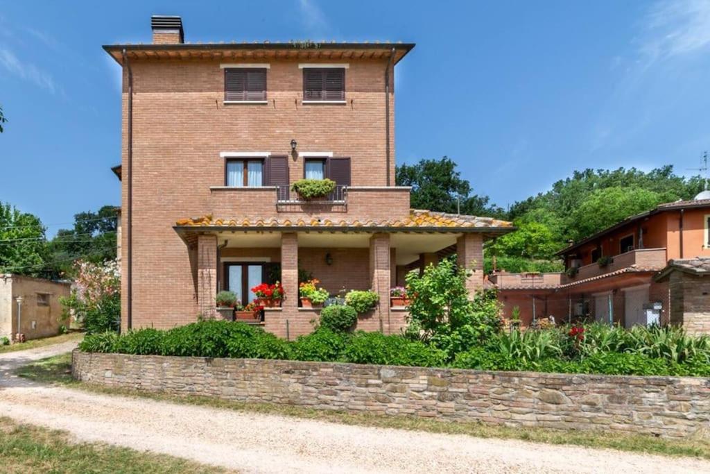 B&B Spina - La collina degli Olivi - Bed and Breakfast Spina