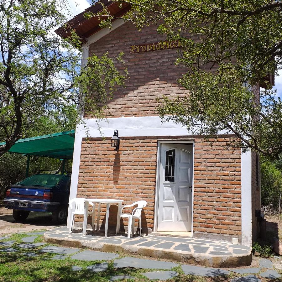 Cabaña Providencia - B&B Cortaderas
