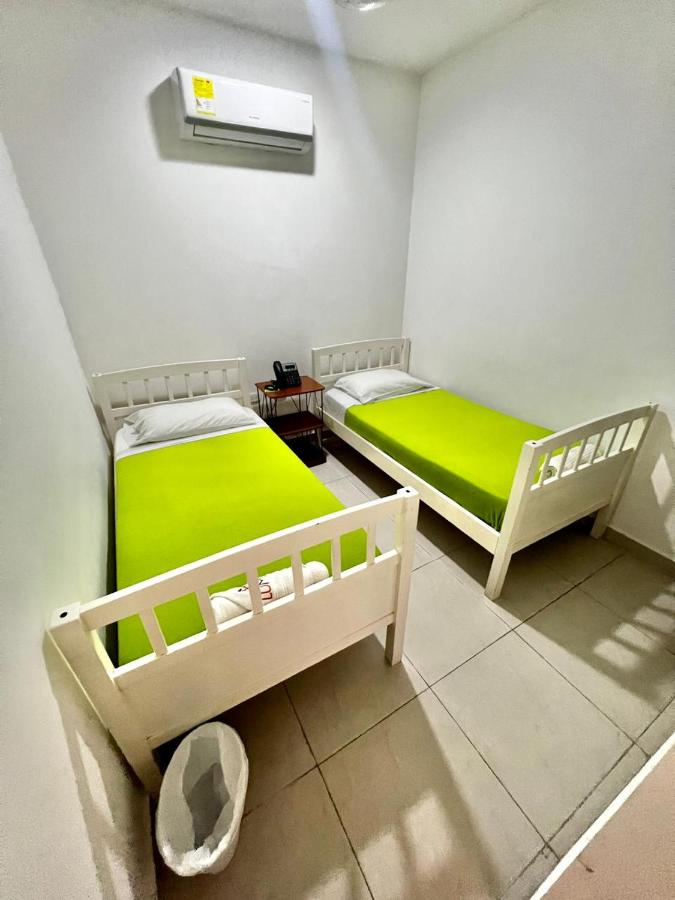 Habitación Doble con baño privado - 2 camas