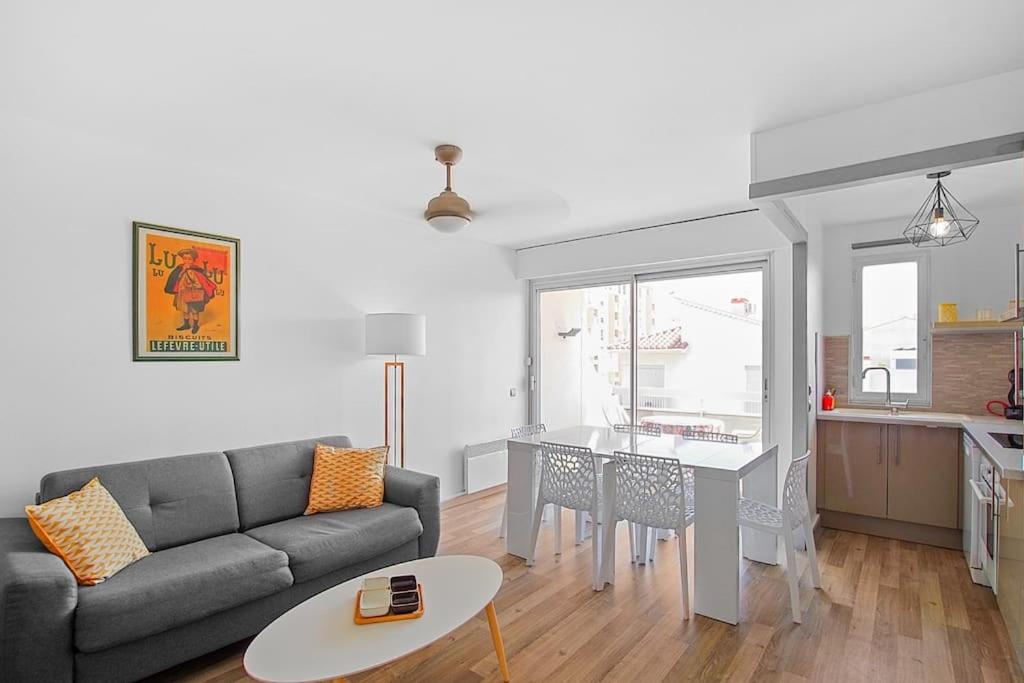 Appartement Calme et Moderne avec vue mer 74 - B&B Canet-en-Roussillon