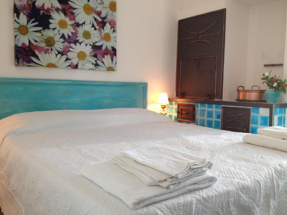 Double or Twin Room with Private Bathroom