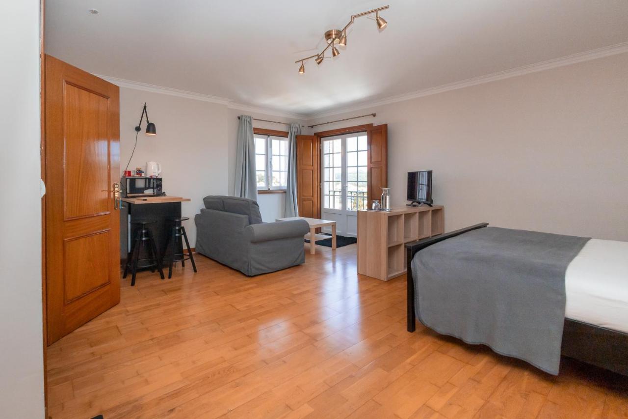 Galo Preto - Sintra Guesthouse - B&B Sintra