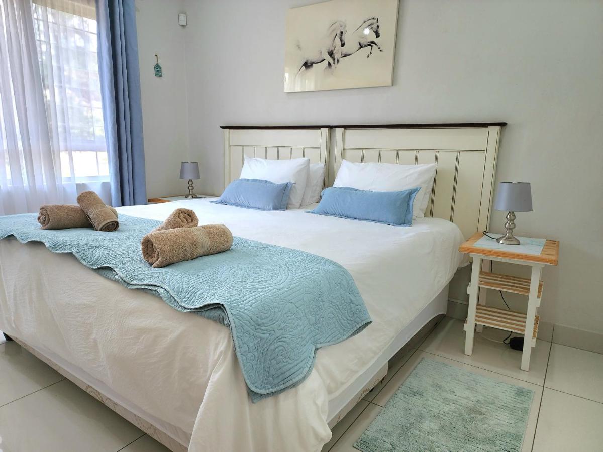 B&B Durban - Luxury Cottage 2 in Umbilo Berea - Bed and Breakfast Durban