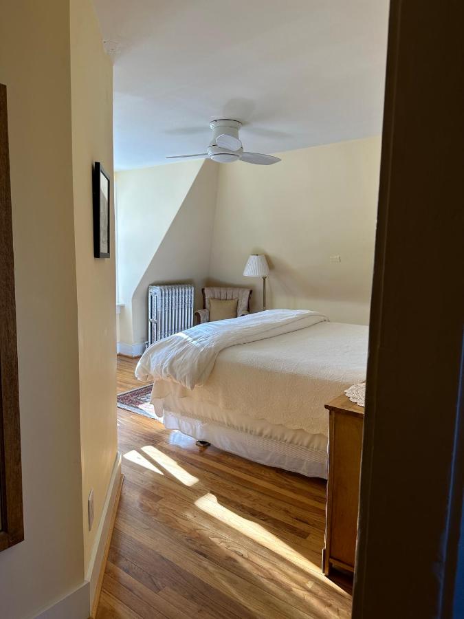 Standard Doppelzimmer mit Gemeinschaftsbad