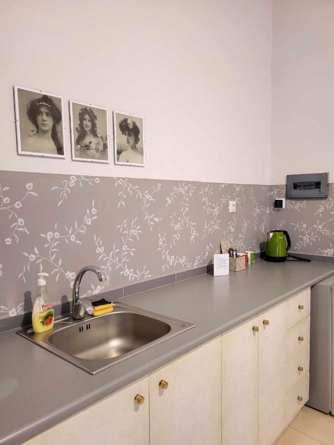 Camera Matrimoniale Deluxe con Balcone e Vista Mare