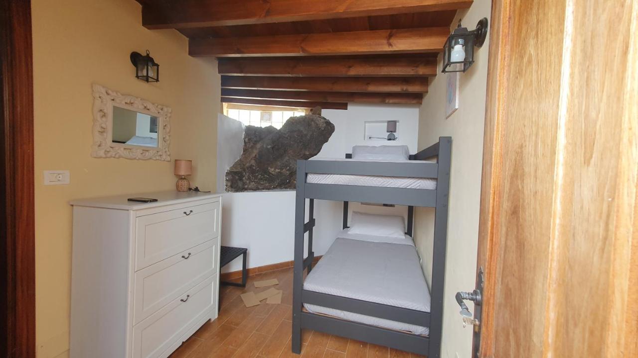 Zweibettzimmer mit eigenem Bad