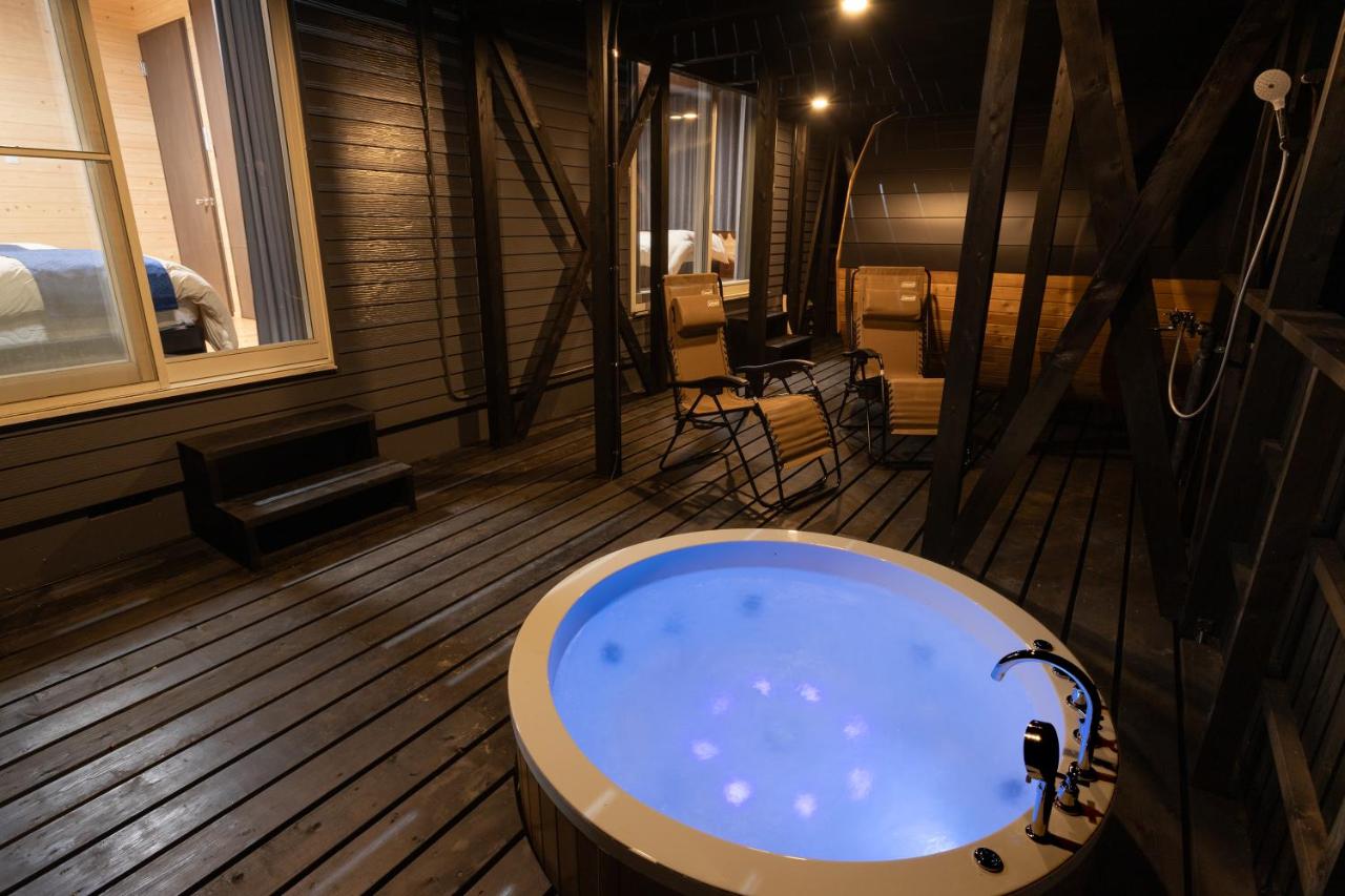 B&B Hakone - Villa Noël HAKONE FUJI Sauna&Open Air Bath - Bed and Breakfast Hakone