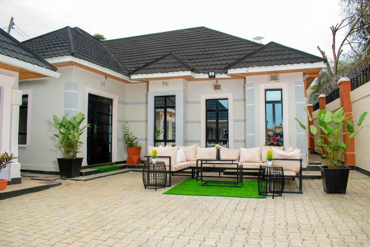B&B Bungoma - CACECY LUXURY HOMES - Bed and Breakfast Bungoma