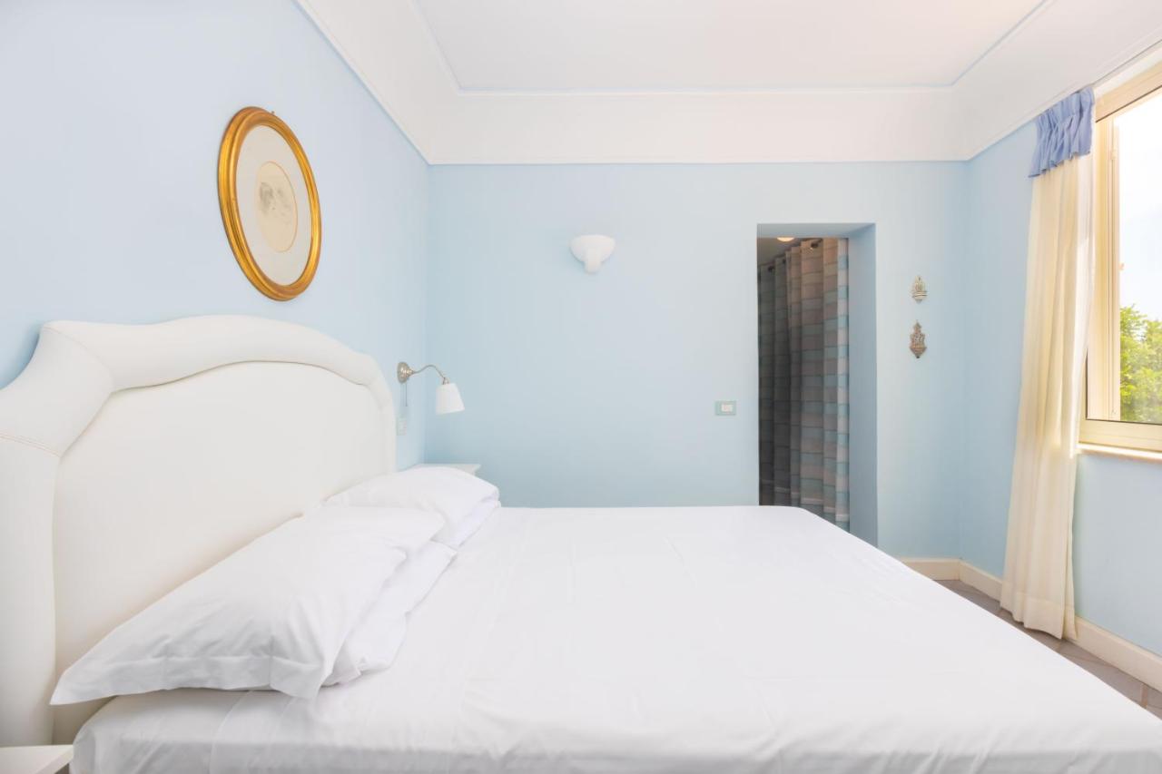 Appartamento Azzurra con 2 Camere da Letto e Vista Mare