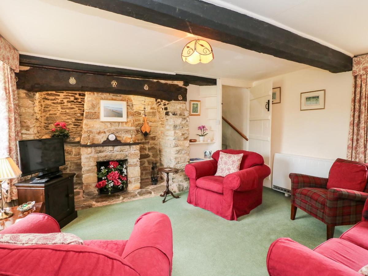 Lower Farm Cottage - B&B