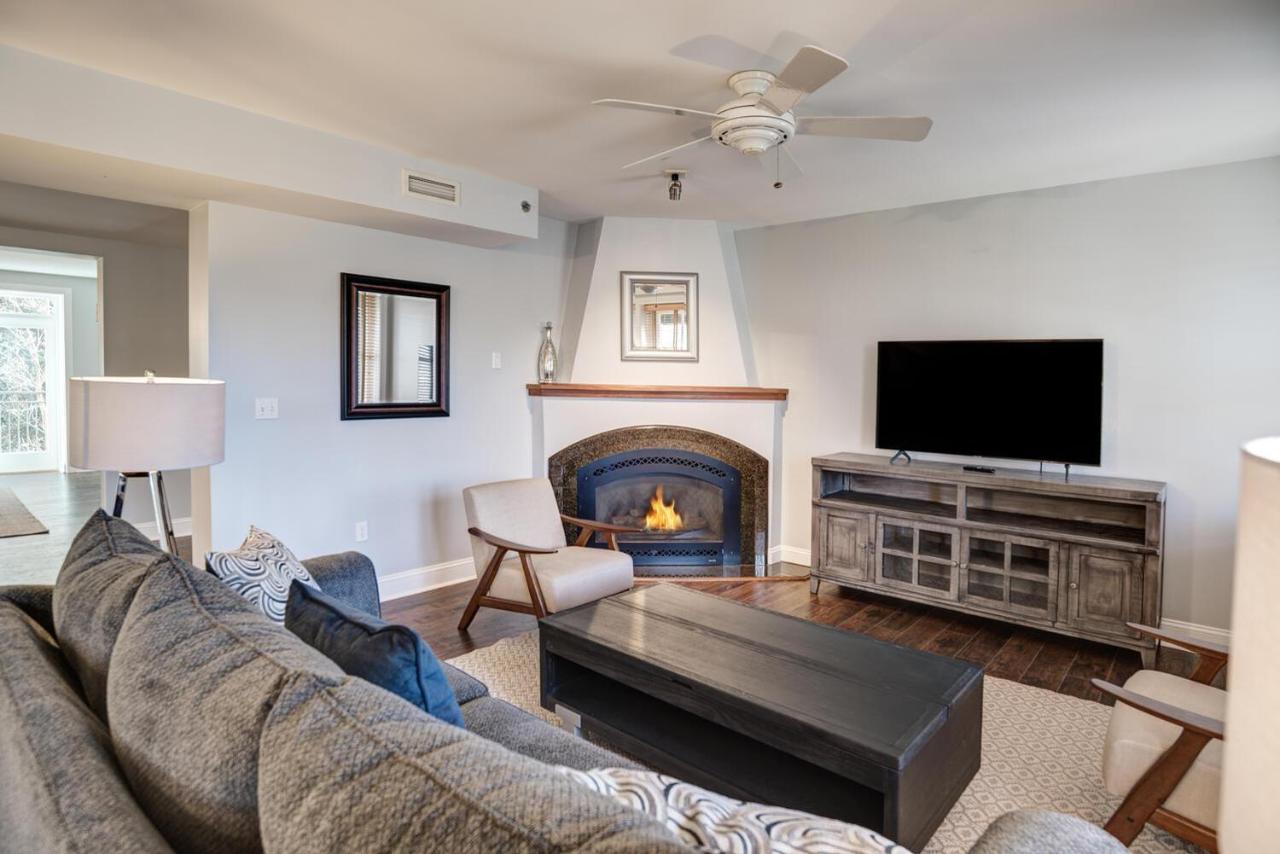 8 Village Lane 200 - B&B Asheville