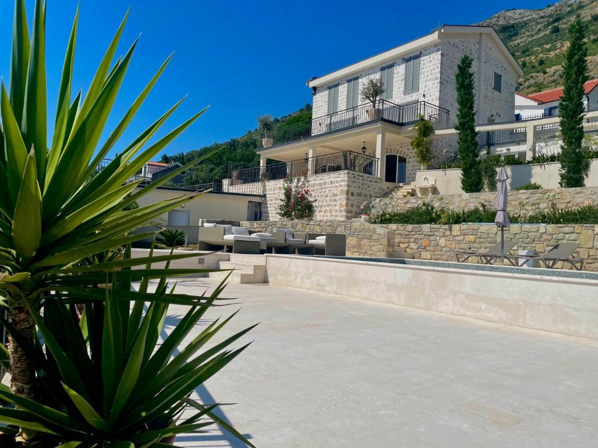 B&B Budva - Villa Portico - Bed and Breakfast Budva