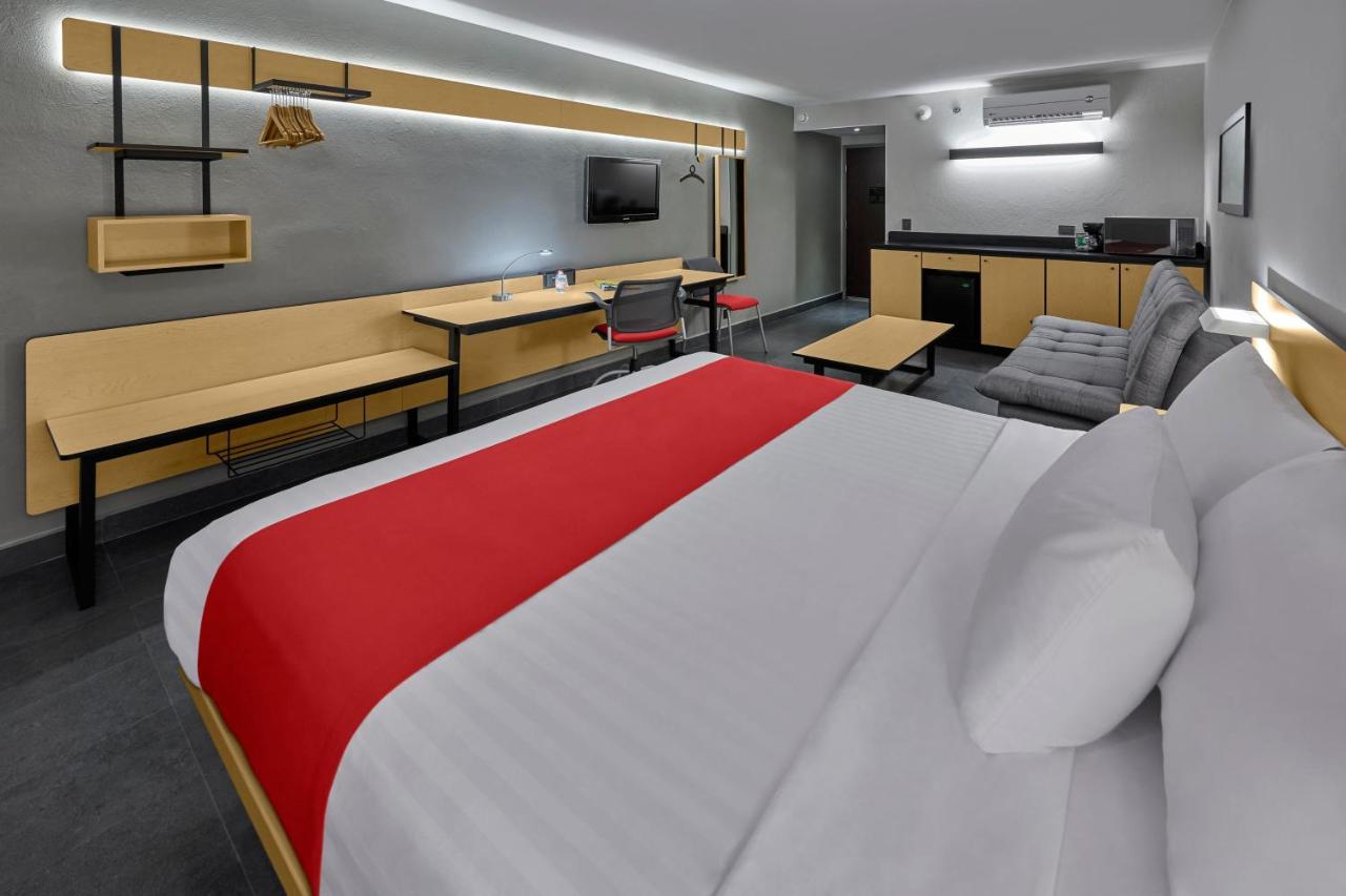Superior Zimmer mit Queensize-Bett, Schlafsofa und Meerblick