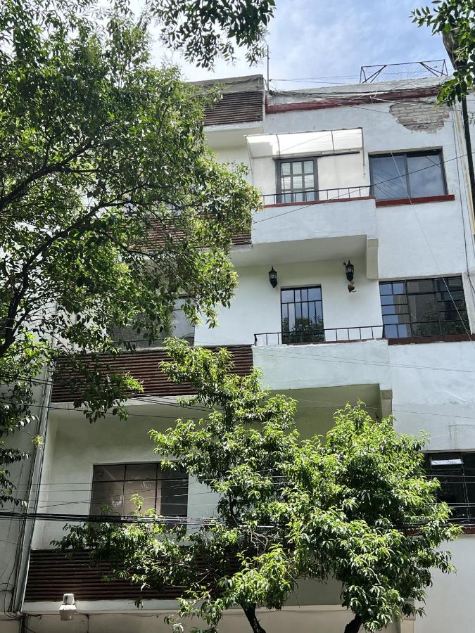 Condesa-Roma Norte Charming Mexican Style Apartment - Ferienwohnung