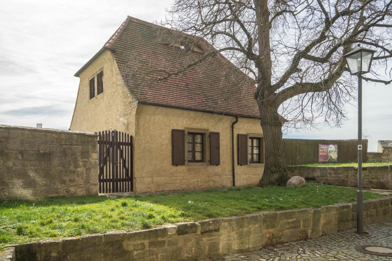Jägerhaus auf Schloss Neuenburg - B&B